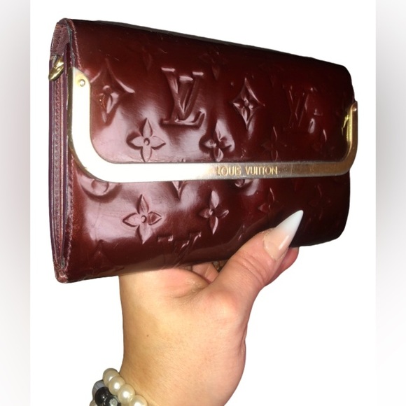 Louis Vuitton Sarah Wallet Rossmore Rouge Fauviste Vernis Portefeuille Gold Trim - Picture 11 of 16